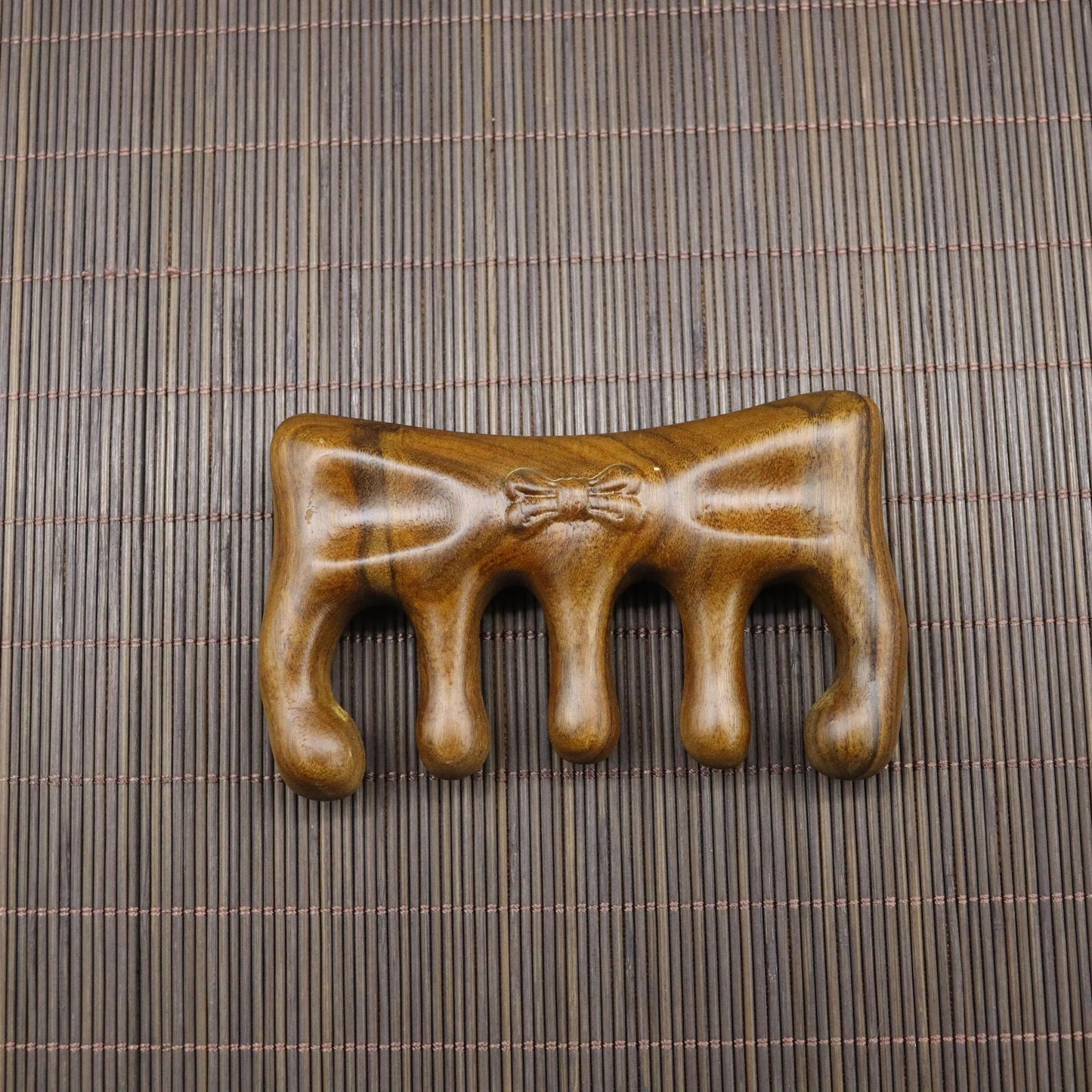 Golden Sandalwood Five-Tooth Comb