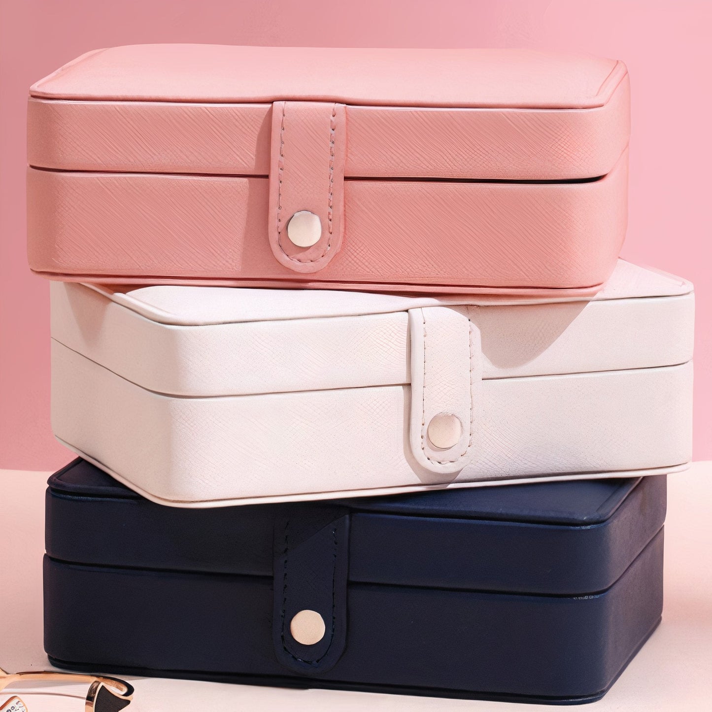 Chic Organizer Jewelry Case