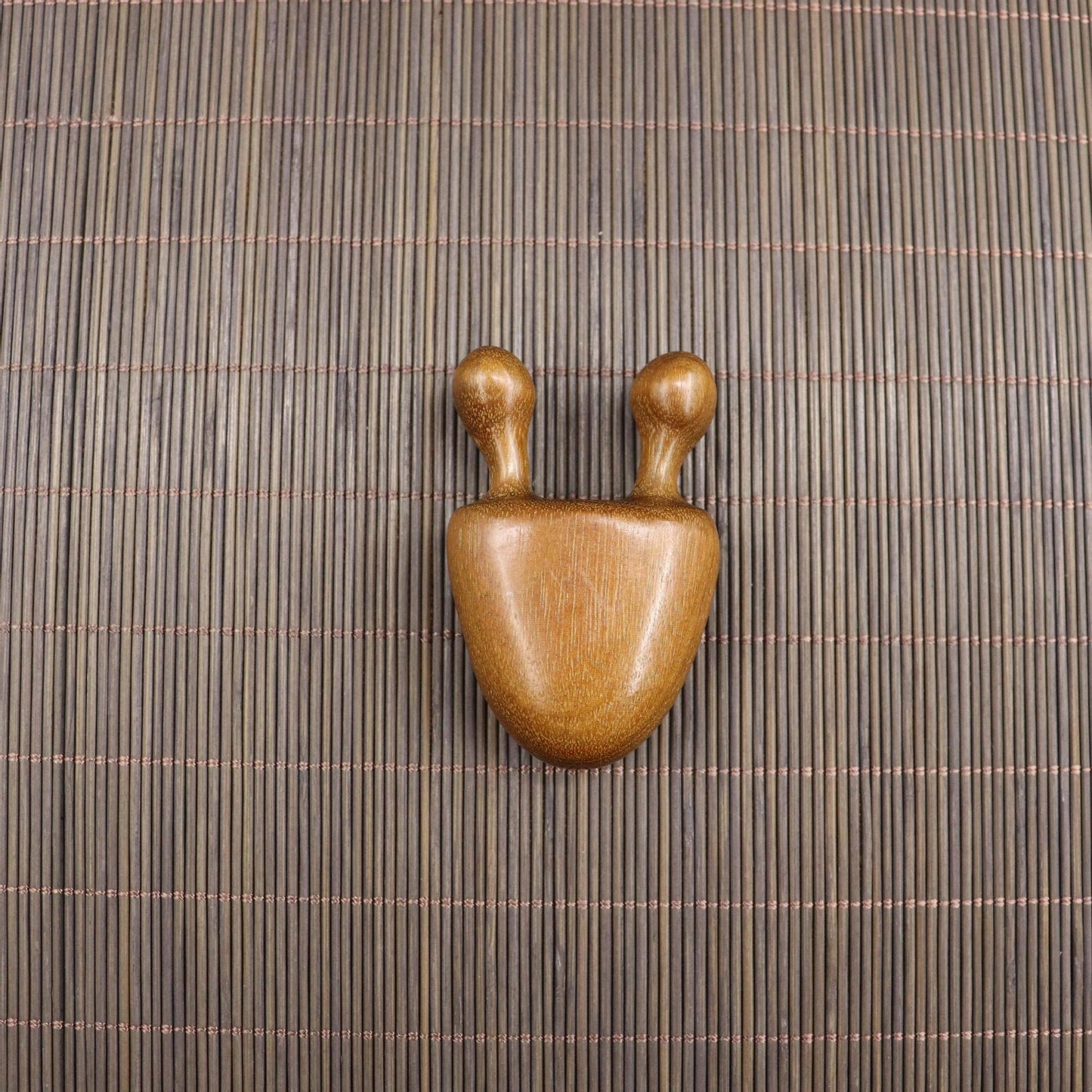 Golden Sandalwood Five-Tooth Comb