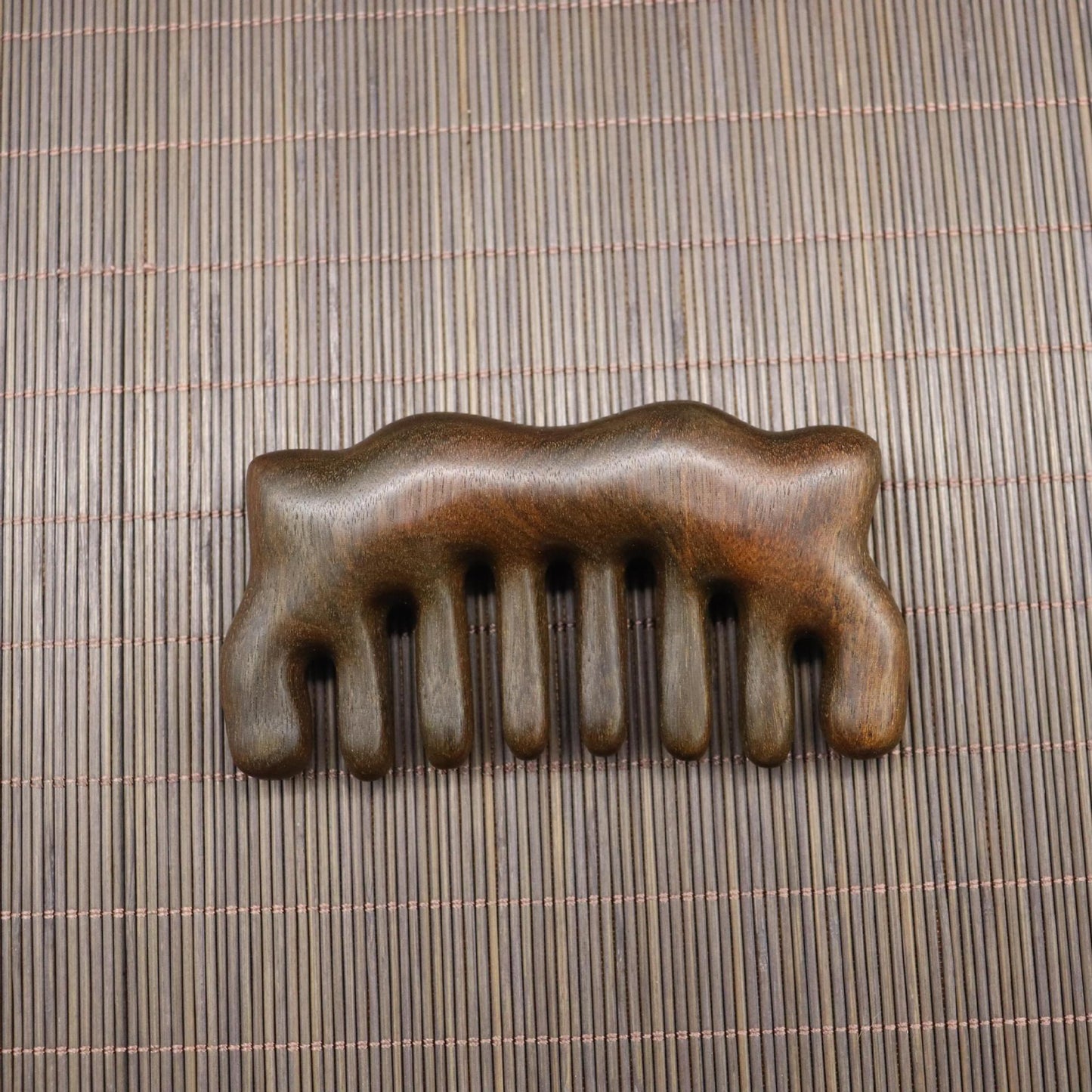 Golden Sandalwood Five-Tooth Comb